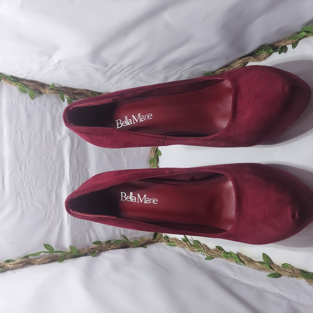 Bella Marie Red Heels Classic Pumps